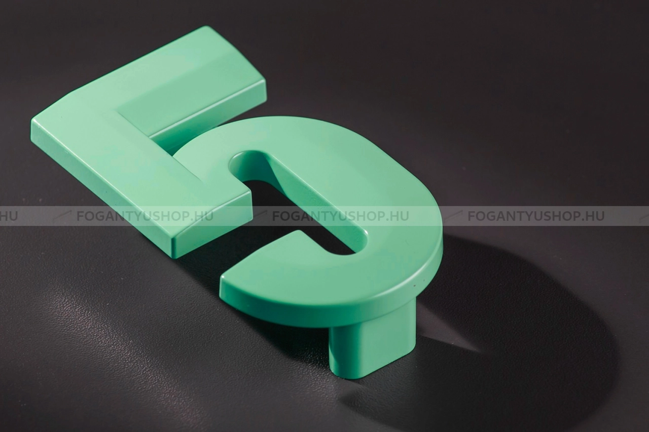 RUJZ DESIGN Fogantyú - Gyerek szám 5 számjegy 64 600.05 zelena barby - furattáv 64 mm - Barbi zöld zelena barby - Műanyag - Színes gyerekbútor fogantyú