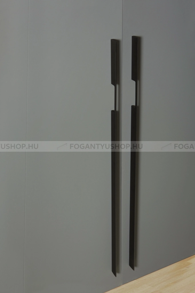 VIEFE Fogantyú - PEAK LONG - Csiszolt fekete L30 - Alumínium - Több méretben gyártott színes fém bútorfogantyú
