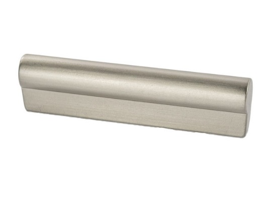 RUJZ DESIGN Bútorfogantyú - 64 372.12 - furattáv 64 mm - Matt króm MCrL - Zamak fém ötvözet - Egy méretben gyártott fém bútorfogantyú